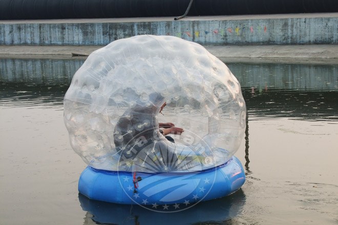 安宁水上悠波球